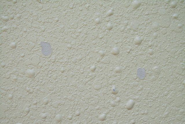 外壁塗装の気泡の原因